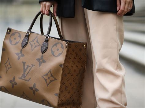 louis vuitton bag policy